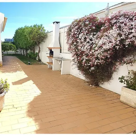 Casa Do Mar By Laranjal Villa