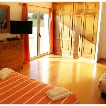 Casa Do Mar By Laranjal Vila