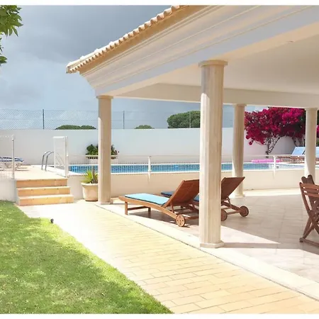 Casa Do Mar By Laranjal Villa